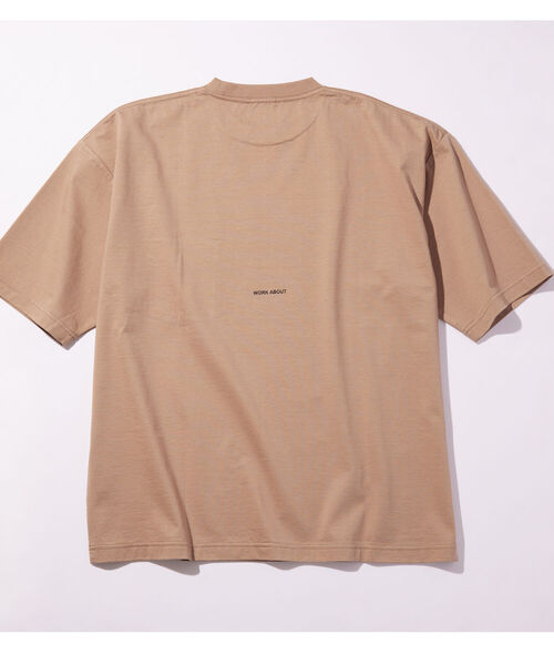 NOLLEY'S goodman（ノーリーズグッドマン）の「【WORK ABOUT/ワークアバウト】BOXロゴ ビッグシルエット Tシャツ（Tシャツ/カットソー・メンズ・ブラック/ホワイト/ベージュ・LARGE/SMALL/MEDIUM）」の22枚目の写真