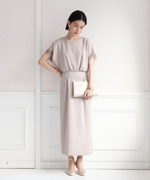 AIMER（エメ）の「ケミカルレースブレード袖ブラウジングIラインパーティードレス（ワンピース・レディース・スモーキーグリーン系/ベージュ/チャコールグレー/モカ・MEDIUM）」の3枚目の写真