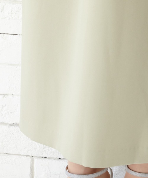 AIMER（エメ）の「ケミカルレースブレード袖ブラウジングIラインパーティードレス（ワンピース・レディース・スモーキーグリーン系/ベージュ/チャコールグレー/モカ・MEDIUM）」の18枚目の写真