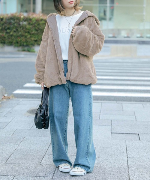 osharewalker（オシャレウォーカー）の「『ふわふわボリュームファーパーカー』（その他アウター・レディース・モカ/グレイッシュブルー/グレイッシュベージュ/ブラック/クリーム・FREE）」の18枚目の写真