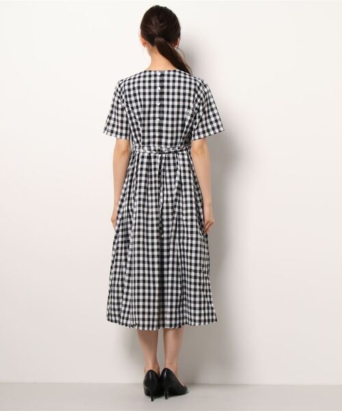 and R（アンドアール）の「ギンガムチェックバックリボンワンピース（ワンピース・レディース・ブラック・FREE）」の4枚目の写真
