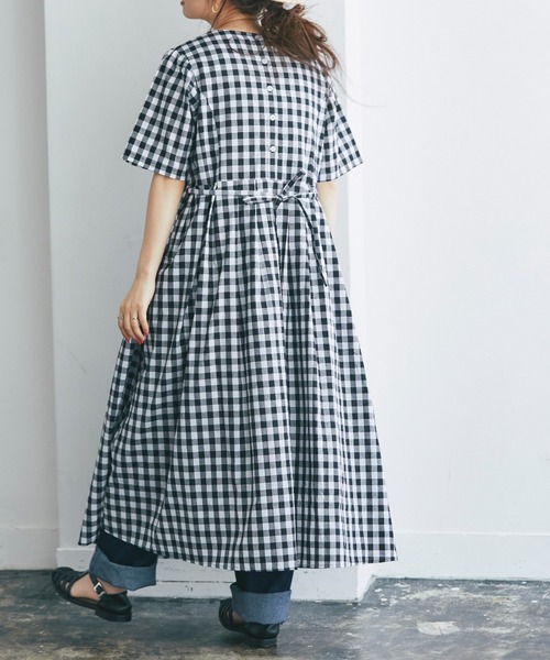 and R（アンドアール）の「ギンガムチェックバックリボンワンピース（ワンピース・レディース・ブラック・FREE）」の15枚目の写真