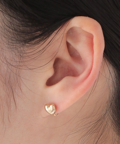 LOWRYS FARM(ローリーズファーム)の「ループフィットイヤリング 218524(イヤリング・レディース・シルバー/ゴールド/ブラック系その他/ベージュ/ブラウン/キャメル/モカ/ブラウン系その他/シルバー系その他/ゴールド系その他・FREE)」の3枚目の写真