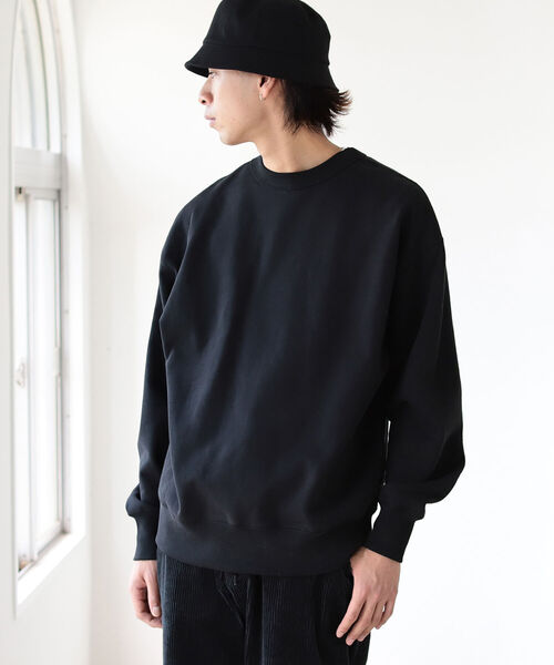 BEAMS（ビームス）の「BEAMS / ルーズ ヘビーウェイト クルーネック スウェット（スウェット・メンズ・ネイビー/ブラック系その他/ブラック・LARGE/X-LARGE/SMALL/MEDIUM）」の16枚目の写真