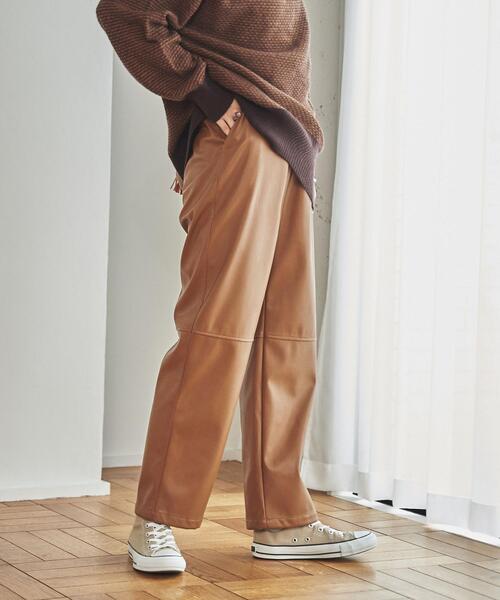 coen（コーエン）の「フェイクレザーテーパードパンツ（その他パンツ・レディース・ブラック/ブラウン・MEDIUM/LARGE）」の8枚目の写真