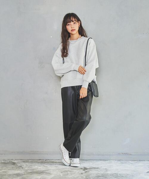 coen（コーエン）の「フェイクレザーテーパードパンツ（その他パンツ・レディース・ブラック/ブラウン・MEDIUM/LARGE）」の4枚目の写真