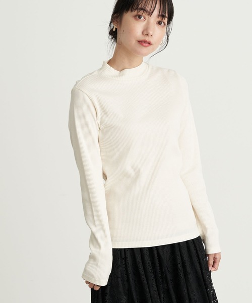 earth music&ecology(アースミュージックアンドエコロジー)の「チェーン柄リブ長袖ハイネックプルオーバー *(Tシャツ/カットソー・レディース・ブラック/ブラウン/オフホワイト/ミント/ラベンダー/ライトベージュ・S/M)」の2枚目の写真