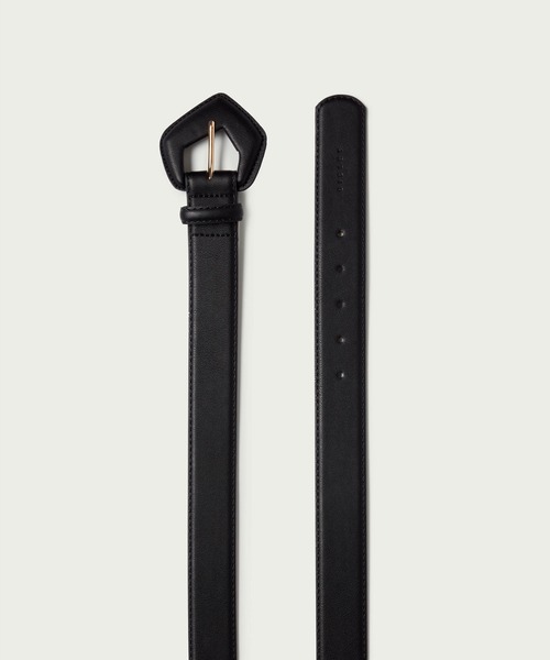 SISLEY（シスレー）の「フェイクレザーアシメバックルベルト（ベルト・レディース・ライトベージュ/ブラック・MEDIUM/LARGE/SMALL/X-SMALL）」の5枚目の写真