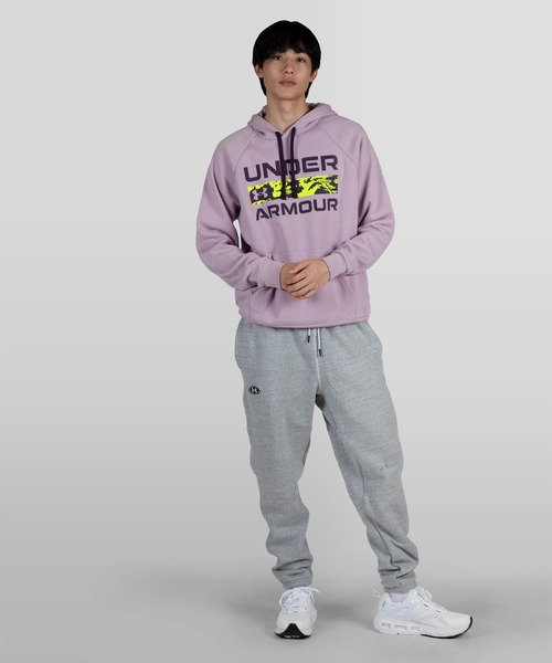 UNDER ARMOUR(アンダーアーマー)の「UAライバルフリース フーディー シグネチャー(トレーニング/メンズ)(スウェット・メンズ・ブラック/スモークピンク・XXL/3XL/S/L/XL/M)」の16枚目の写真
