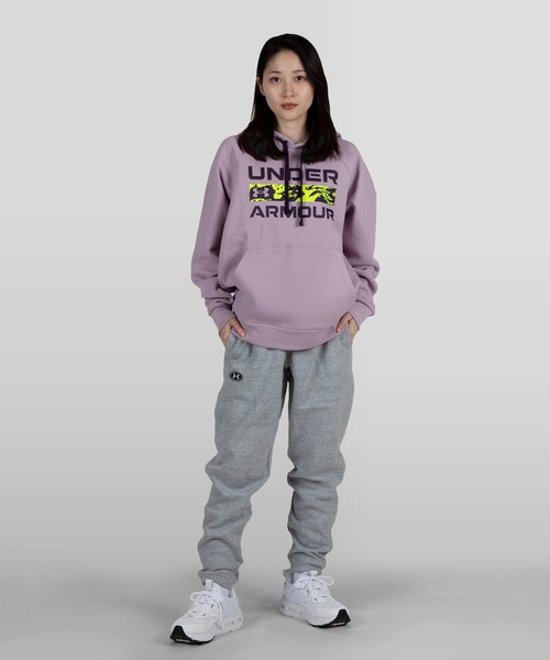 UNDER ARMOUR(アンダーアーマー)の「UAライバルフリース フーディー シグネチャー(トレーニング/メンズ)(スウェット・メンズ・ブラック/スモークピンク・XXL/3XL/S/L/XL/M)」の6枚目の写真