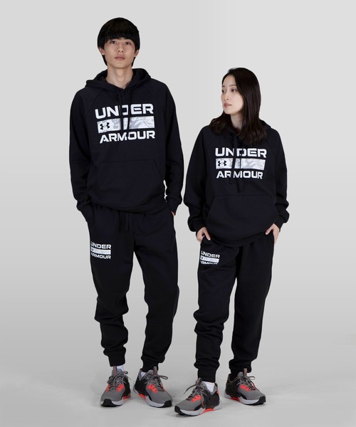 UNDER ARMOUR(アンダーアーマー)の「UAライバルフリース フーディー シグネチャー(トレーニング/メンズ)(スウェット・メンズ・ブラック/スモークピンク・XXL/3XL/S/L/XL/M)」の11枚目の写真