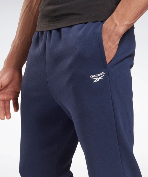 Reebok（リーボック）の「 アイデンティティ ジョガー / Identity Joggers（スウェットパンツ・メンズ・ブラック/ネイビー/ヘザーグレー・SMALL/MEDIUM/LARGE/X-LARGE/XX-LARGE/X-SMALL/XXX-LARGE）」の14枚目の写真