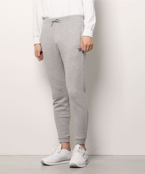 Reebok（リーボック）の「 アイデンティティ ジョガー / Identity Joggers（スウェットパンツ・メンズ・ブラック/ネイビー/ヘザーグレー・SMALL/MEDIUM/LARGE/X-LARGE/XX-LARGE/X-SMALL/XXX-LARGE）」の6枚目の写真