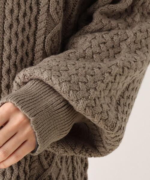 SHOO・LA・RUE(シューラルー)の「◆ケーブル柄編みロングカーディガン(カーディガン/ボレロ・レディース・アイボリー/サンドベージュ/グレー系その他・00)」の10枚目の写真