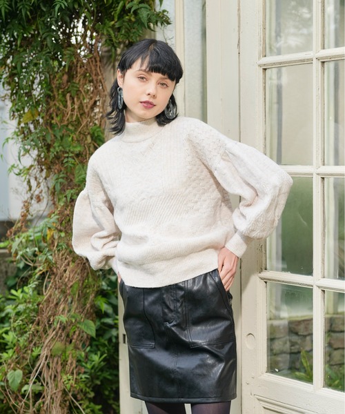 KOH.style（コースタイル）の「透かし柄編みニットトップス（ニット/セーター・レディース・ブラック/オフホワイト/パープル・FREE）」の6枚目の写真