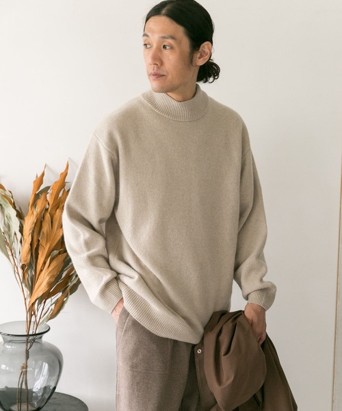 URBAN RESEARCH DOORS（アーバンリサーチドアーズ）の「ハミルトンウールハーフネックニット（ニット/セーター・メンズ・ダークブラウン/ベージュ/レッド・40/38）」の11枚目の写真