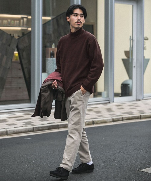 URBAN RESEARCH DOORS（アーバンリサーチドアーズ）の「ハミルトンウールハーフネックニット（ニット/セーター・メンズ・ダークブラウン/ベージュ/レッド・40/38）」の19枚目の写真