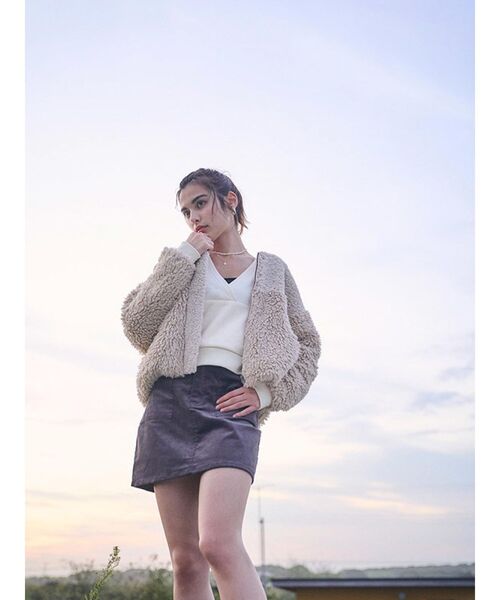 To the sea(トゥーザシー)の「コーデュロイミニスカート(スカート・レディース・ブラック/ベージュ/アイボリー/ダークオレンジ・SMALL/MEDIUM)」の7枚目の写真