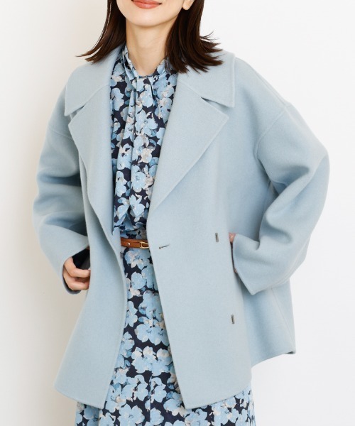 MICHEL KLEIN(ミッシェル・クラン)の「Super140sウールビーバーショートPコート(ピーコート・レディース・ライトブルー/ベージュ/ネイビー・38)」の2枚目の写真