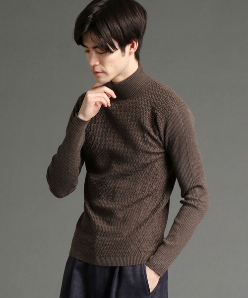 HIDEAWAYS NICOLE（ハイダウェイニコル）の「シェブロン柄オフタートルニット（ニット/セーター・メンズ・ブラック/オフホワイト/ブラウン系その他/ホワイト×ブラック/レッド系その他・MEDIUM/LARGE/X-LARGE）」の4枚目の写真