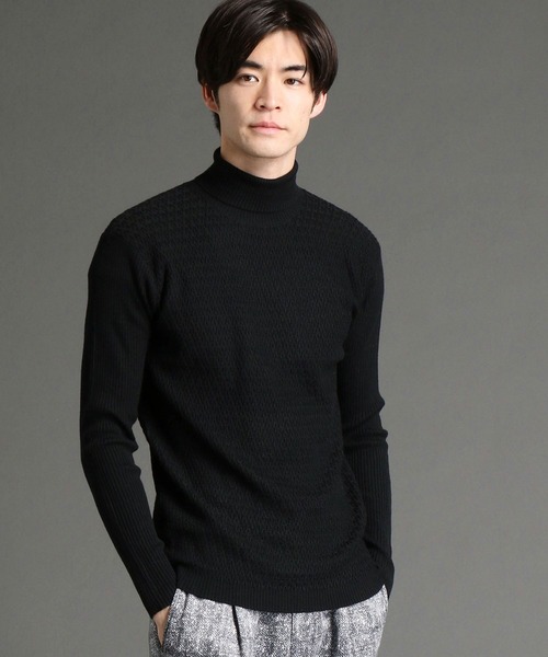 HIDEAWAYS NICOLE（ハイダウェイニコル）の「シェブロン柄オフタートルニット（ニット/セーター・メンズ・ブラック/オフホワイト/ブラウン系その他/ホワイト×ブラック/レッド系その他・MEDIUM/LARGE/X-LARGE）」の3枚目の写真