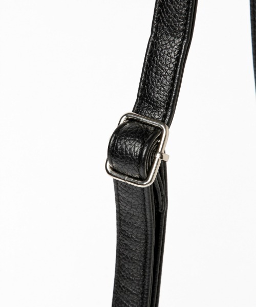 LOWRYS FARM(ローリーズファーム)の「柔らか軽いハンドバッグ 260587(ショルダーバッグ・レディース・アイボリー/ブラック/グリーン/オレンジ・FREE)」の9枚目の写真