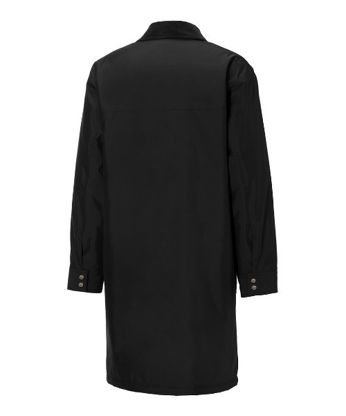 PUMA(プーマ)の「【PUMA x Maison Kitsune】532306-01 TRENCH COAT(トレンチコート・メンズ・ブラック・SMALL/MEDIUM)」の2枚目の写真