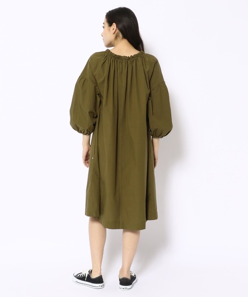 ottod'Ame（オットダム）の「ottod'Ame/オットダム/タイプライター ドローストリングネック ワンピース（ワンピース・レディース・カーキ/ブラック/ベージュ・40）」の5枚目の写真