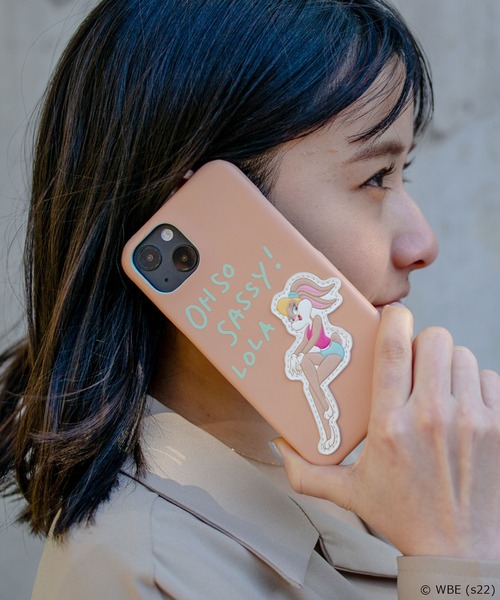 ACCOMMODE（アコモデ）の「ルーニー・テューンズ / バイカラーiPhoneケース 13対応（スマホケース/カバー・レディース・ミント/イエロー/グレー/ピンク・FREE）」の8枚目の写真