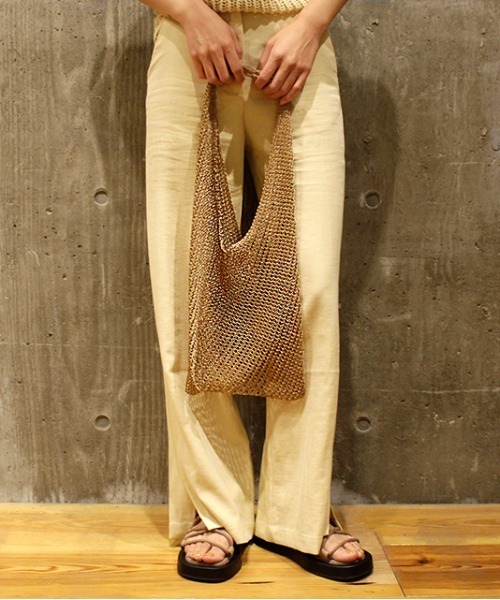 CONTROL FREAK（コントロールフリーク）の「CONTROL FREAK(コントロールフリーク)シャイニーニットバッグ（トートバッグ・レディース・ベージュ/シルバー・FREE）」の3枚目の写真