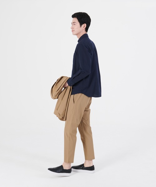 Blue Standard （ブルースタンダード）の「【BLUE STANDARD】ラクケア イージーケア加工 オックスリラックスフィットボタンダウンシャツ（シャツ/ブラウス・メンズ・ホワイト/ダークグリーン/ブルー系その他/スミクロ・MEDIUM/LARGE/X-LARGE）」の21枚目の写真