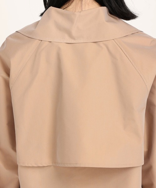 STRAWBERRY-FIELDS（ストロベリーフィールズ）の「ハイカウントシャンブレー　ショートトレンチコート（トレンチコート・レディース・カーキ/ピンク・2）」の6枚目の写真