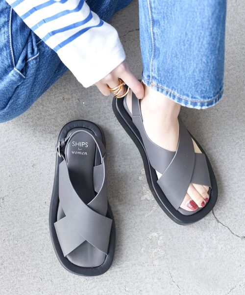 SHIPS（シップス）の「*クロスベルトサンダル◆（サンダル・レディース・ブラック/ブラウン/オフホワイト/ダークグレー・38/36/37）」の10枚目の写真