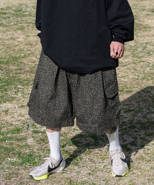 Perushu（ペルーシュ）の「ワイドカーゴハーフパンツ（その他