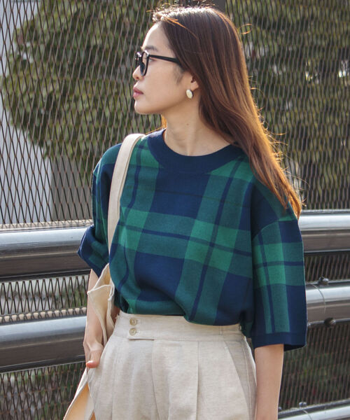 GLOSTER（グロスター）の「【GLOSTER/グロスター】ビッグチェック 半袖ニットTシャツ（Tシャツ/カットソー・メンズ・ブラック系その他/ベージュ系その他/グリーン系その他・MEDIUM/LARGE）」の11枚目の写真