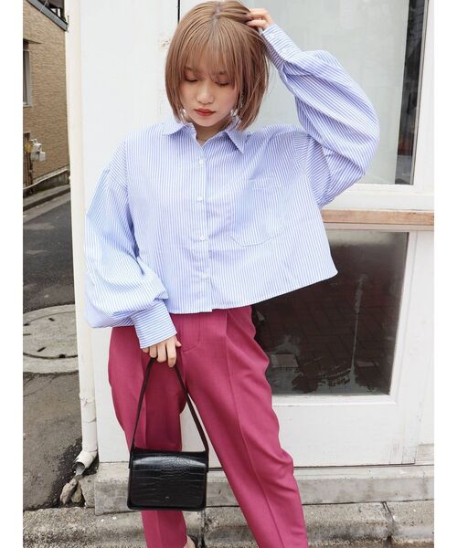 MURUA(ムルーア)の「タックコクーンパンツ(スラックス・レディース・ブラック/ピンク/ベージュ・1/2)」の10枚目の写真