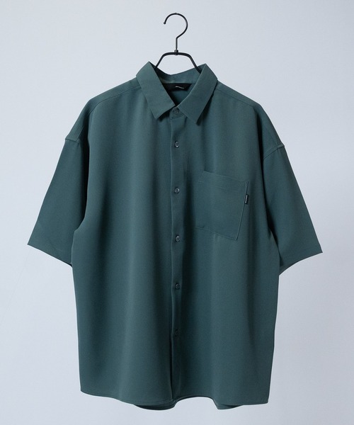 Naive magic（ナイーブマジック）の「【a】ナチュラルストレッチポリエステル ルーズサイズ ベーシック/クレリック 半袖シャツ（シャツ/ブラウス・メンズ・ホワイト/その他/ブラック/グレイッシュベージュ/ホワイト系その他/グリーン/その他1/ブルー/ブラック系その他/ホワイト系その他2/ブルー系その他/ブラック系その他2/ベージュ系その他/グリーン系その他/ライトグレー系1/ブラック系2/ホワイト系2/ブルー系2/ブルー系1/ライトグレー系2/マルチ・LARGE/MEDIUM/X-LARGE）」の13枚目の写真