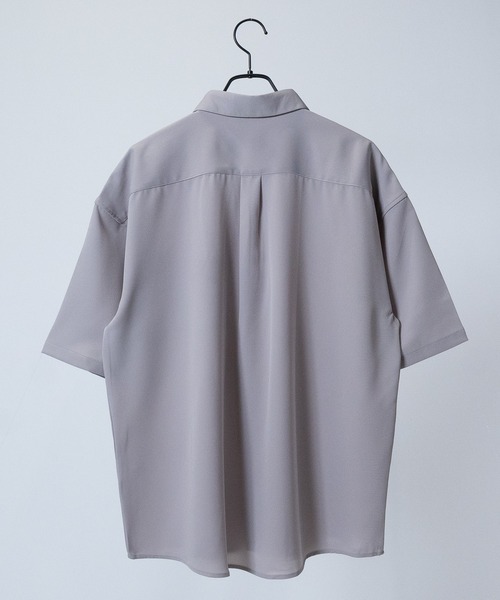 Naive magic（ナイーブマジック）の「【a】ナチュラルストレッチポリエステル ルーズサイズ ベーシック/クレリック 半袖シャツ（シャツ/ブラウス・メンズ・ホワイト/その他/ブラック/グレイッシュベージュ/ホワイト系その他/グリーン/その他1/ブルー/ブラック系その他/ホワイト系その他2/ブルー系その他/ブラック系その他2/ベージュ系その他/グリーン系その他/ライトグレー系1/ブラック系2/ホワイト系2/ブルー系2/ブルー系1/ライトグレー系2/マルチ・LARGE/MEDIUM/X-LARGE）」の22枚目の写真