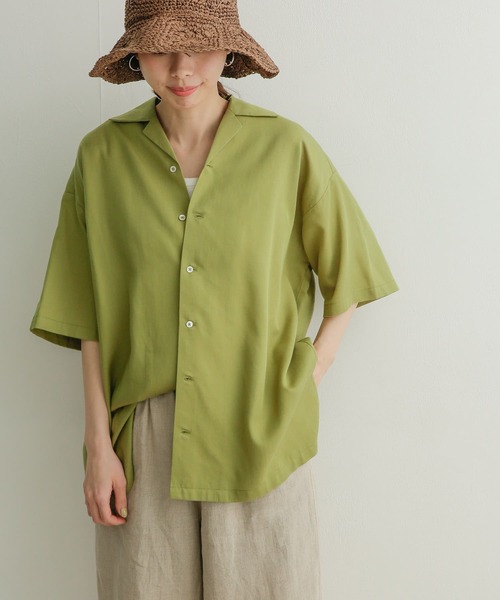 URBAN RESEARCH DOORS(アーバンリサーチドアーズ)の「開襟ワイドシャツ(シャツ/ブラウス・レディース・ベージュ/パープル/グリーン・MEDIUM)」の3枚目の写真