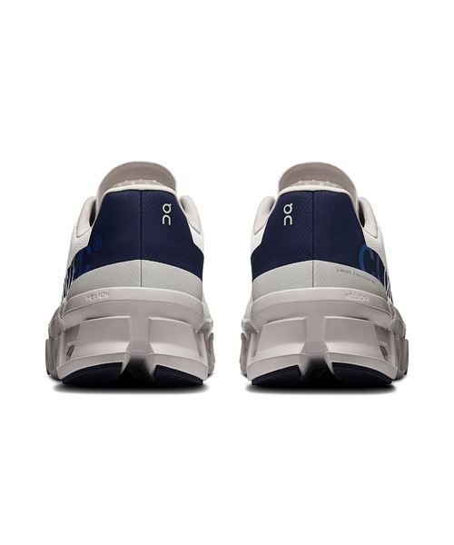 ON/オン メンズ スニーカー クッション 厚底 ランニング