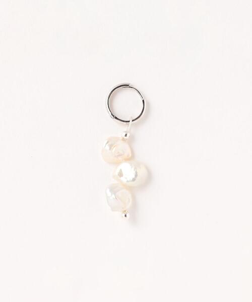 ＜SANTANGELO＞3PEALS EARRING/シングルピアス