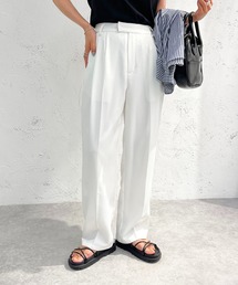 タックゆるテーパードパンツ【ZOZOTOWN限定アイテム】