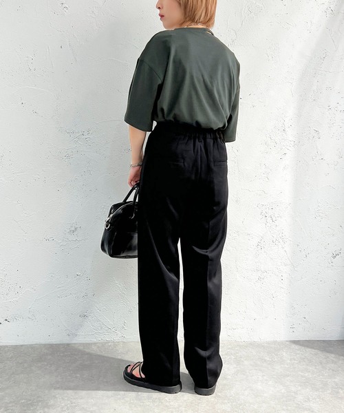 apres jour mignon(アプレジュールミニョン)の「タックゆるテーパードパンツ【ZOZOTOWN限定アイテム】(その他パンツ・レディース・ブルー/オフホワイト/ブラック・MEDIUM/X-LARGE/SMALL)」の17枚目の写真