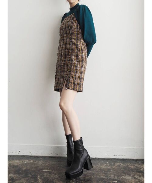 EVRIS（エヴリス）の「スリムチャンキーブーツ（ブーツ・レディース・ホワイト/ブラック・SMALL/MEDIUM/LARGE）」の11枚目の写真