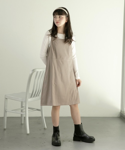 GLOBAL WORK（グローバルワーク）の「インナー付きジャンスカ/AND YUA ANY/299304（ジャンパースカート・キッズ・ベージュ/グレー・150cm/160cm）」の4枚目の写真