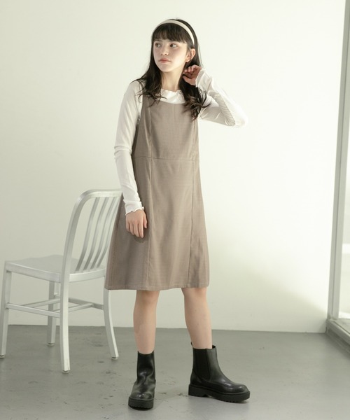 GLOBAL WORK（グローバルワーク）の「インナー付きジャンスカ/AND YUA ANY/299304（ジャンパースカート・キッズ・ベージュ/グレー・150cm/160cm）」の6枚目の写真