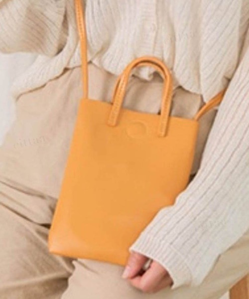 Dalfwin（ダールフィン）の「2022 AW 秋冬 レディース バッグ スクエアミニスマホショルダー スマホポシェット（ショルダーバッグ・レディース・ホワイト/ブラック/ダークベージュ・ONE SIZE）」の5枚目の写真