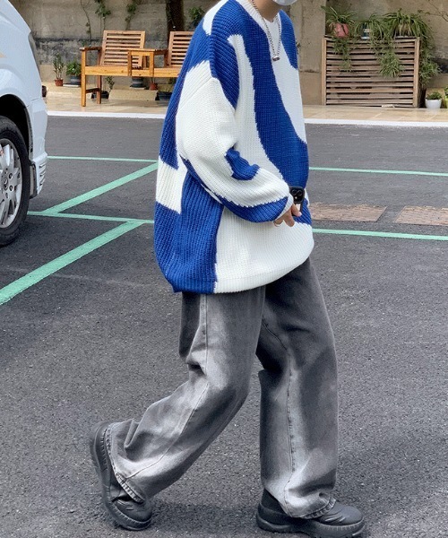 MGV（エムジーヴィー）の「バイカラーデザインニット（ニット/セーター・メンズ・ブルー/ブラック・X-LARGE/MEDIUM/LARGE）」の10枚目の写真