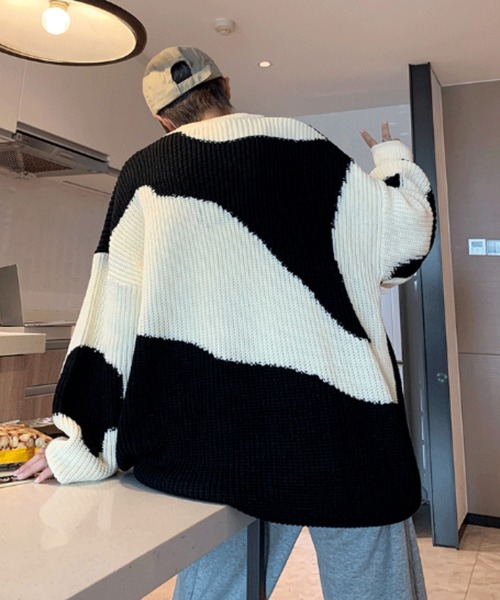 MGV（エムジーヴィー）の「バイカラーデザインニット（ニット/セーター・メンズ・ブルー/ブラック・X-LARGE/MEDIUM/LARGE）」の9枚目の写真