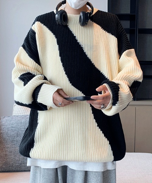 MGV（エムジーヴィー）の「バイカラーデザインニット（ニット/セーター・メンズ・ブルー/ブラック・X-LARGE/MEDIUM/LARGE）」の13枚目の写真